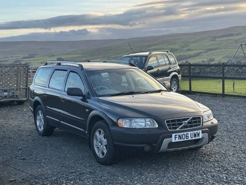 2006 Volvo XC70 D5 front three-quarter view, photographed the morning of the WBAC visit