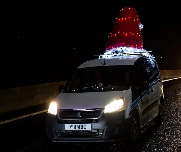 Christmas Photos 2022, We buy cars, Hexham, North Tyne Truck Run - Image 10