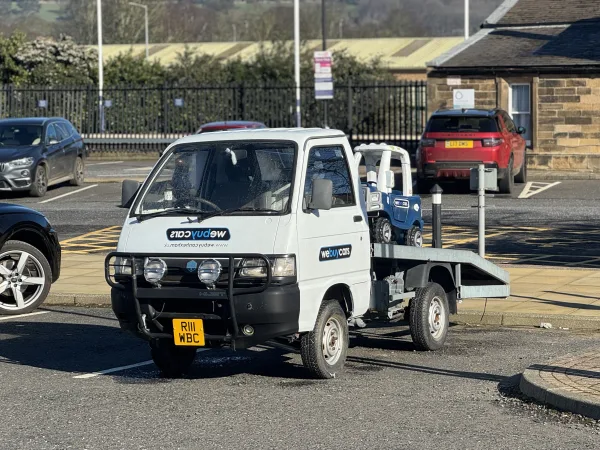 The We Buy Cars Hexham Piaggio Porter. - Image 4